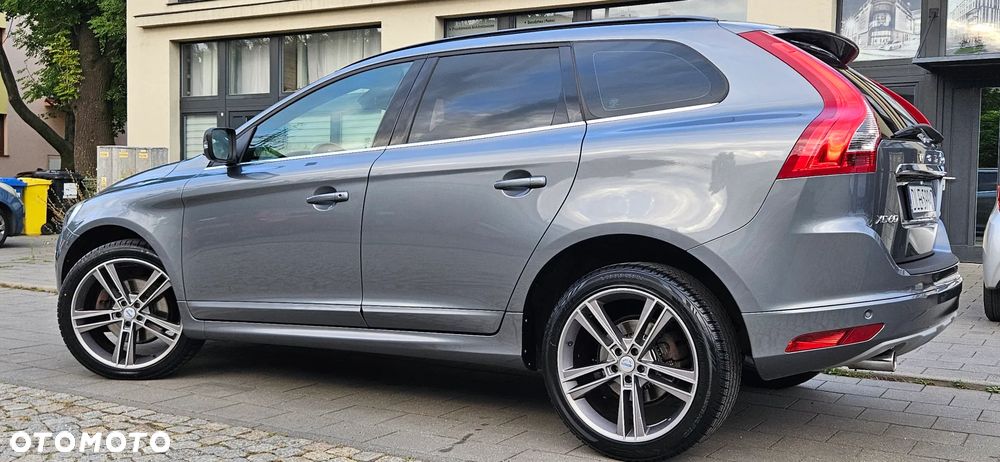 Volvo XC 60 D3 Geartronic Momentum - 36