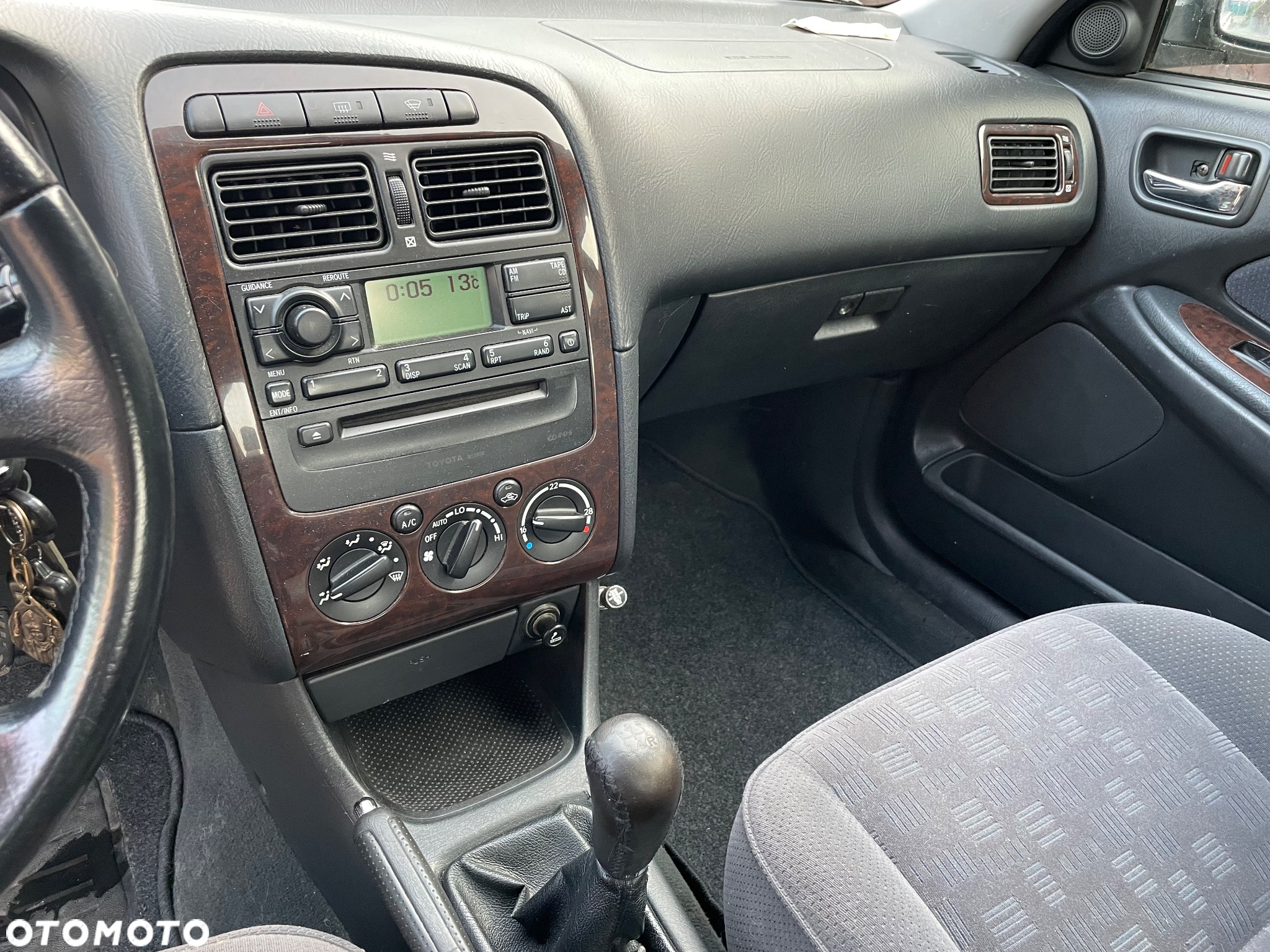 Toyota Avensis 2.0 VVT-i Sol - 9