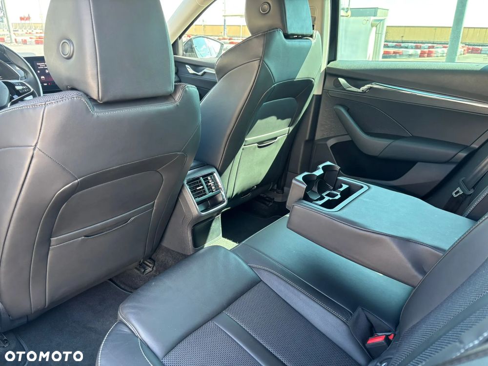 Skoda Octavia 2.0 TDI Style DSG - 12