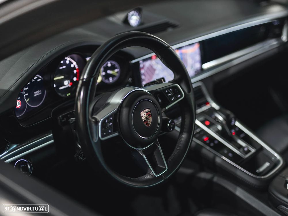 Porsche Panamera Sport Turismo 4 E-Hybrid Edition 10 Anos - 15
