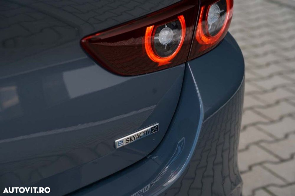 Mazda 3 - 12