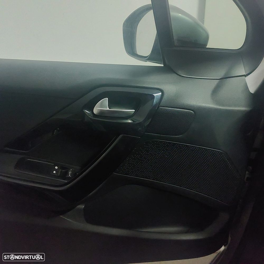 Peugeot 208 1.4 HDi Active - 15