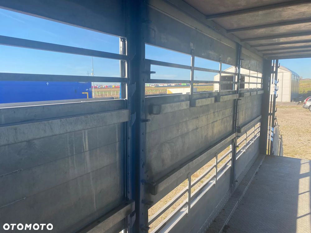 Krone PRZYCZEPA / DO BYDŁA / ŻYWCA / ZWIERZĄD / - 11