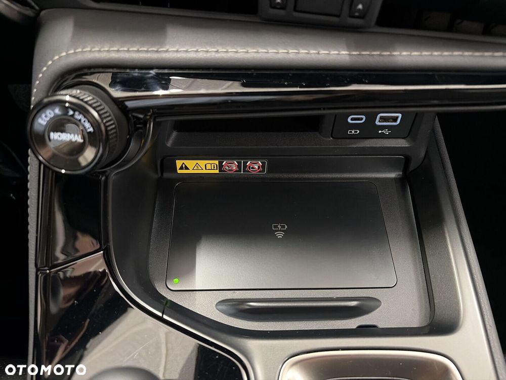 Lexus NX 350h Prestige AWD - 18