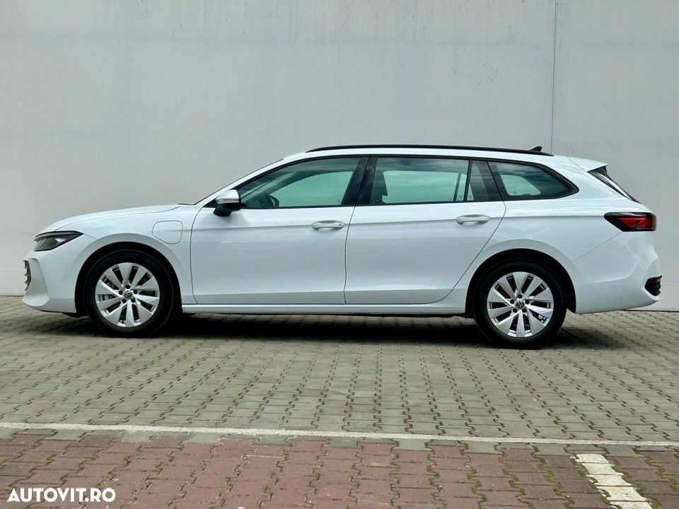 Volkswagen Passat - 5
