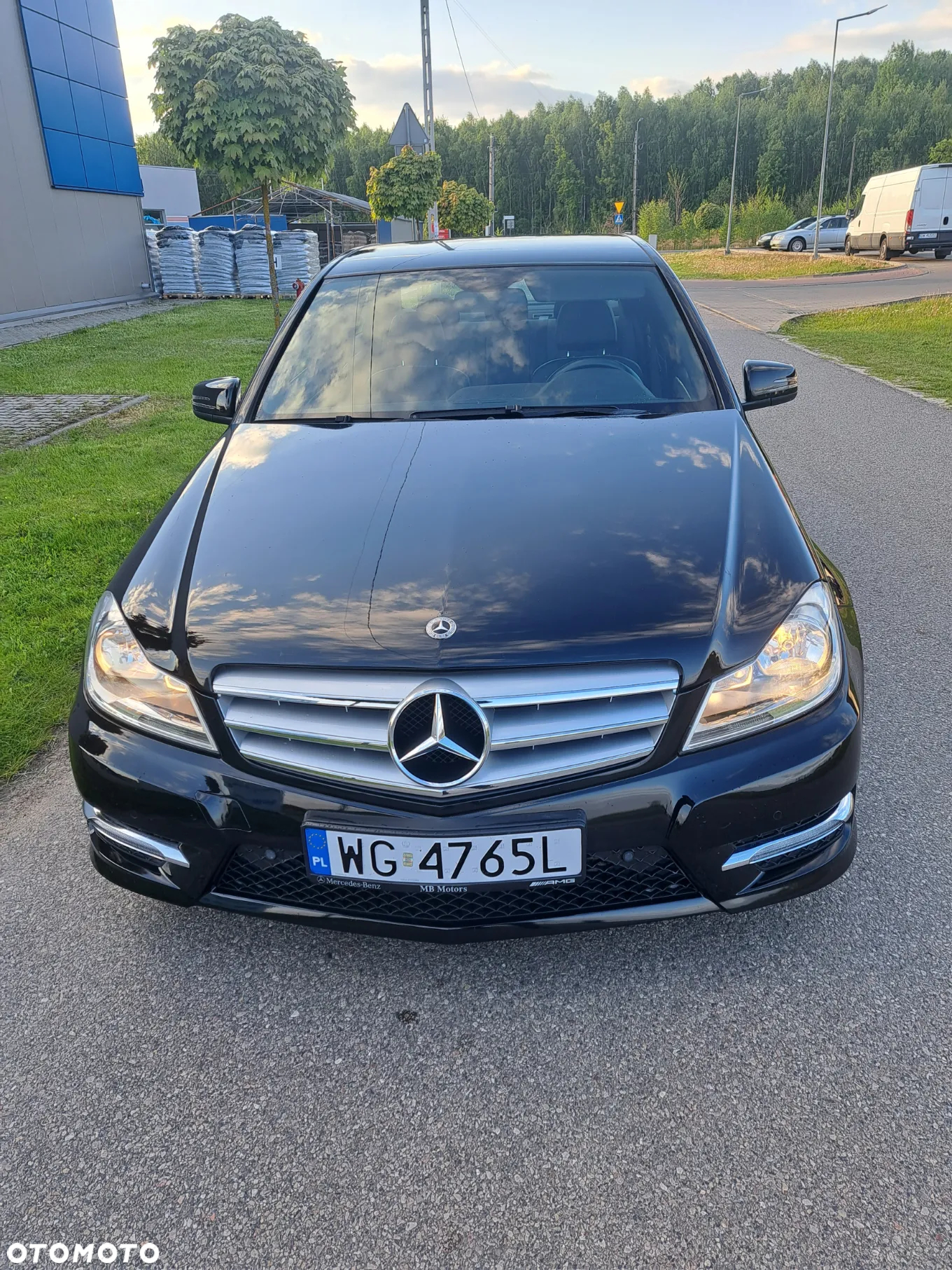 Mercedes-Benz Klasa C 180 T CDI DPF (BlueEFFICIENCY) Avantgarde - 3