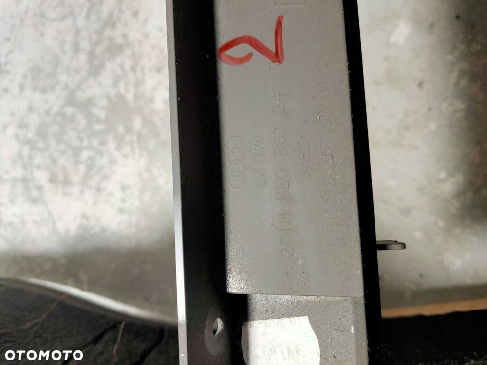 tunel środkowy audi a4 b6 8e0863241d 2 din szary - 4