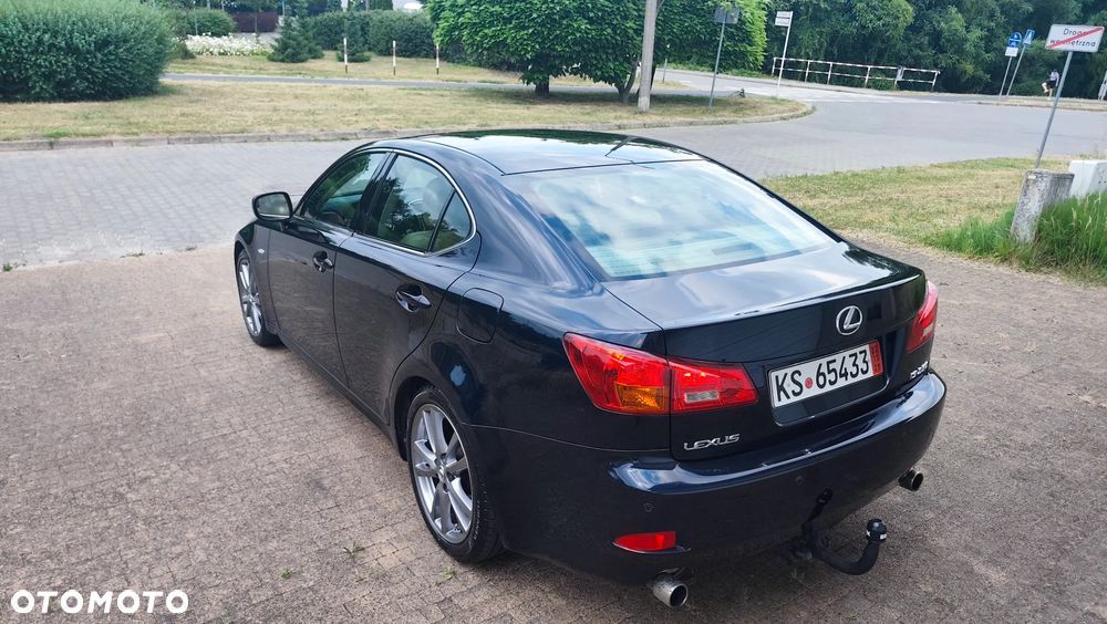 Lexus IS 250 Prestige - 29