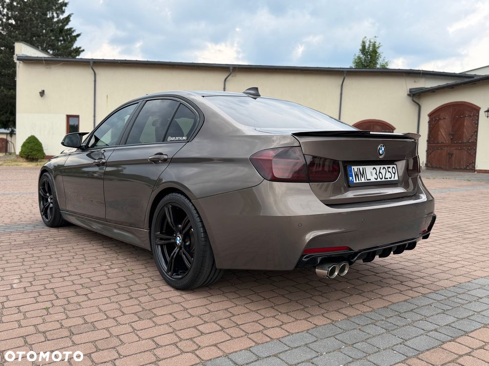 BMW Seria 3 318d Blue Performance Sport Line - 28
