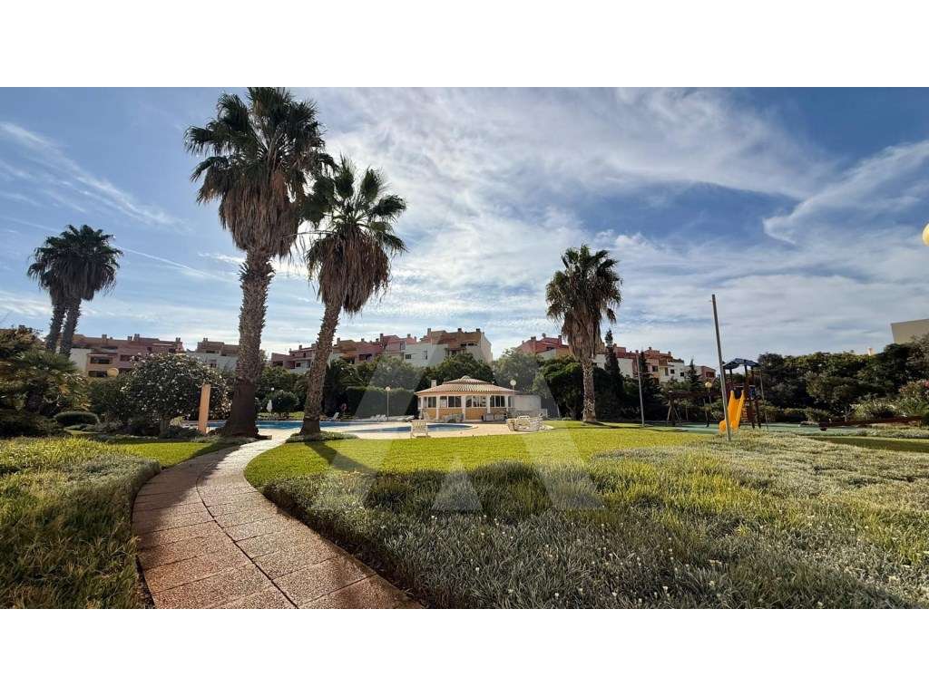Excelente Apartamento T1 +1 localizado em zona privilegiada de Albu... - Grande imagem: 2/31