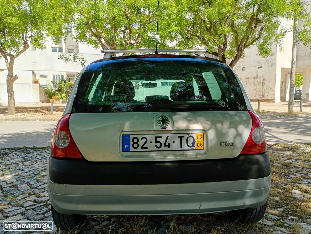 Renault Clio 1.2 16V Expression - 4