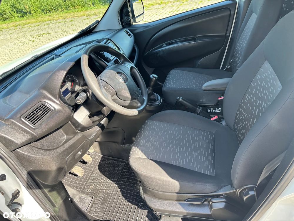 Opel Combo Tour L1H1 - 11