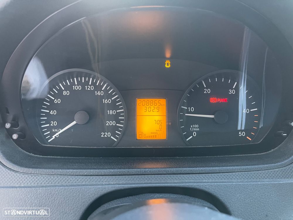 Mercedes-Benz Vito - 16