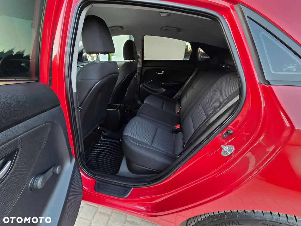 Hyundai i30 1.4 Comfort - 5