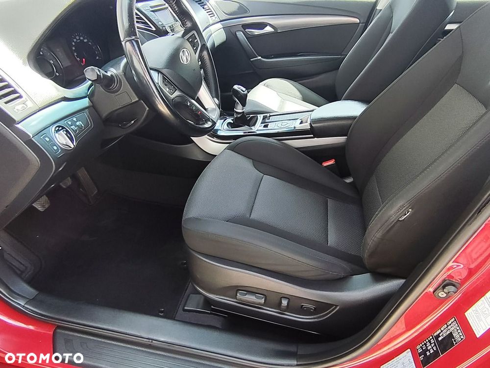 Hyundai i40 i40cw 1.7 CRDi Fifa World Cup Edition - 21