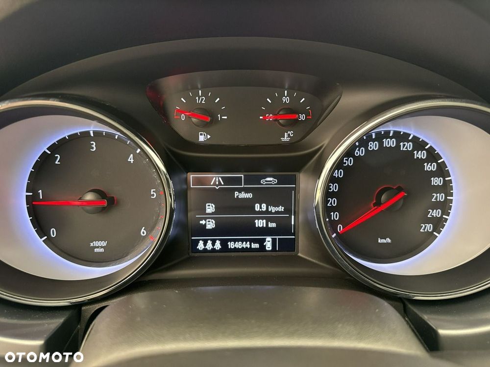 Opel Astra - 16