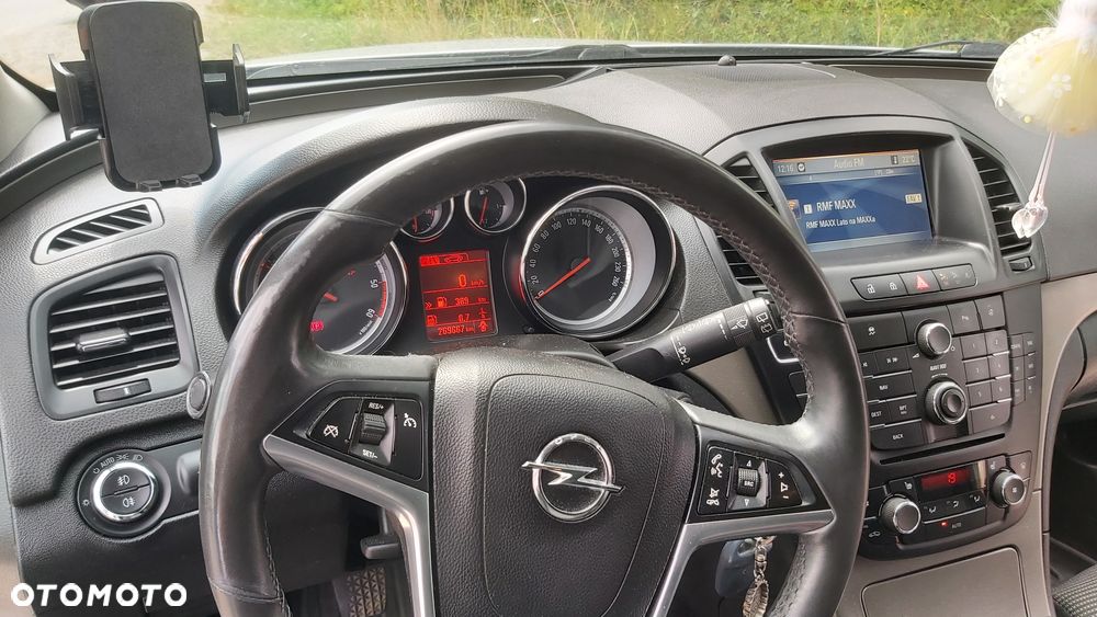 Opel Insignia - 9