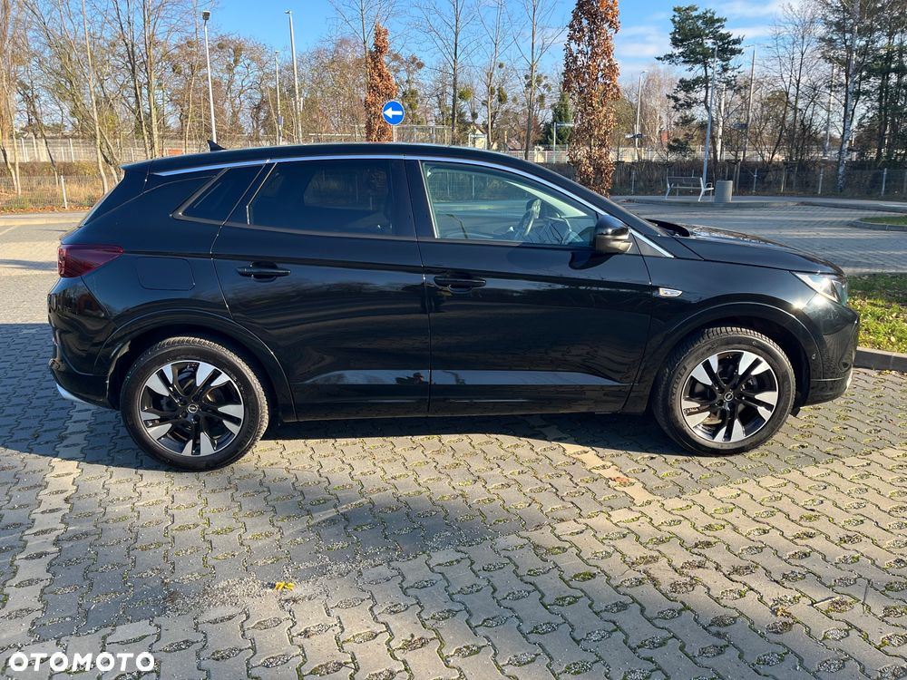 Opel Grandland 1.2 T Business Edition S&S - 5