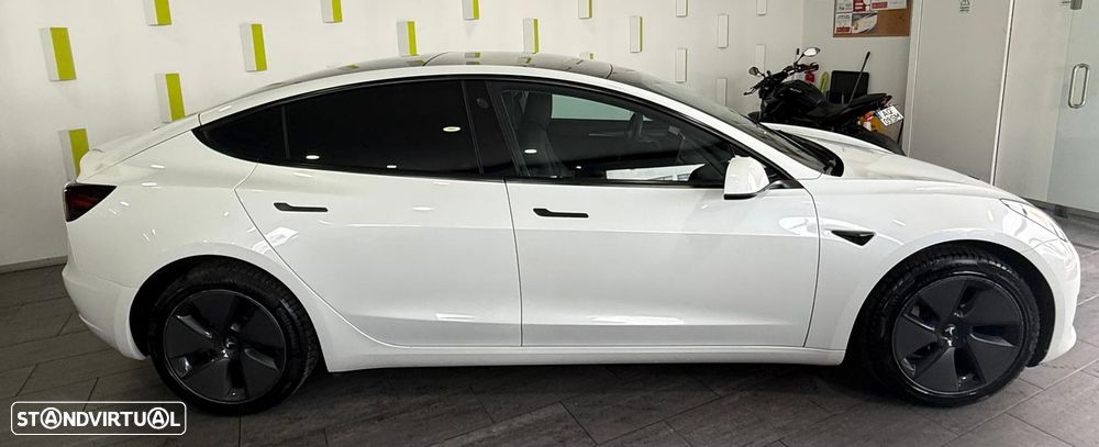 Tesla Model 3 Standard Range Plus RWD - 5