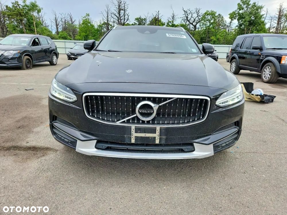 Volvo V90 - 21