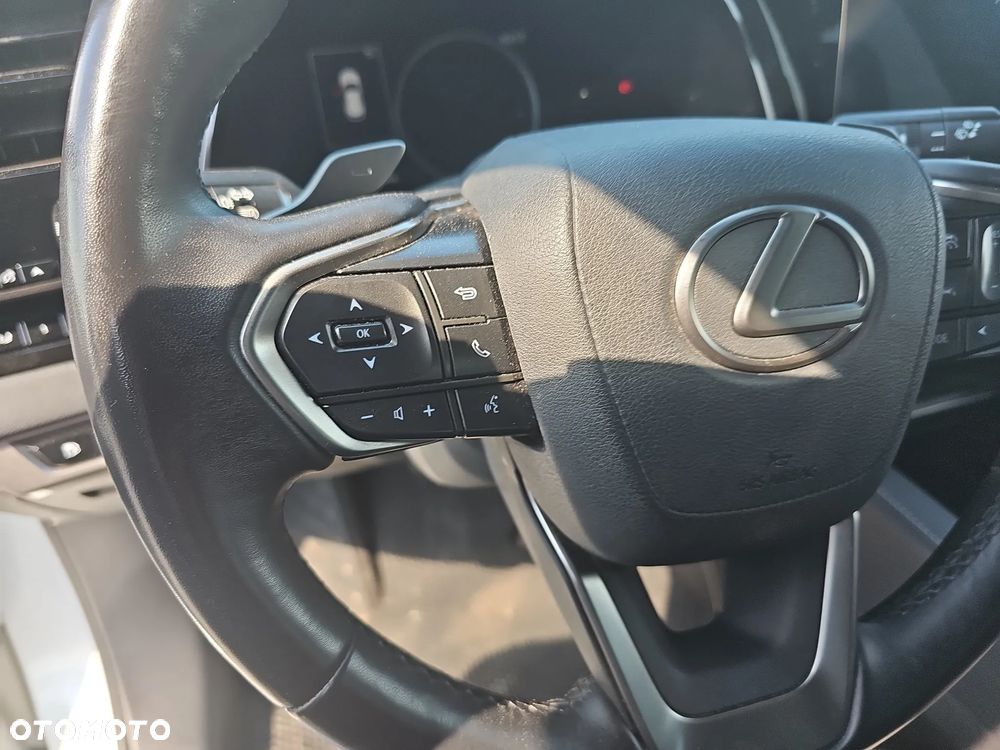 Lexus RX 350h Prestige - 17