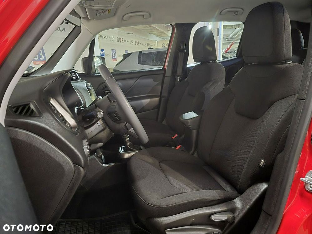 Jeep Renegade - 13