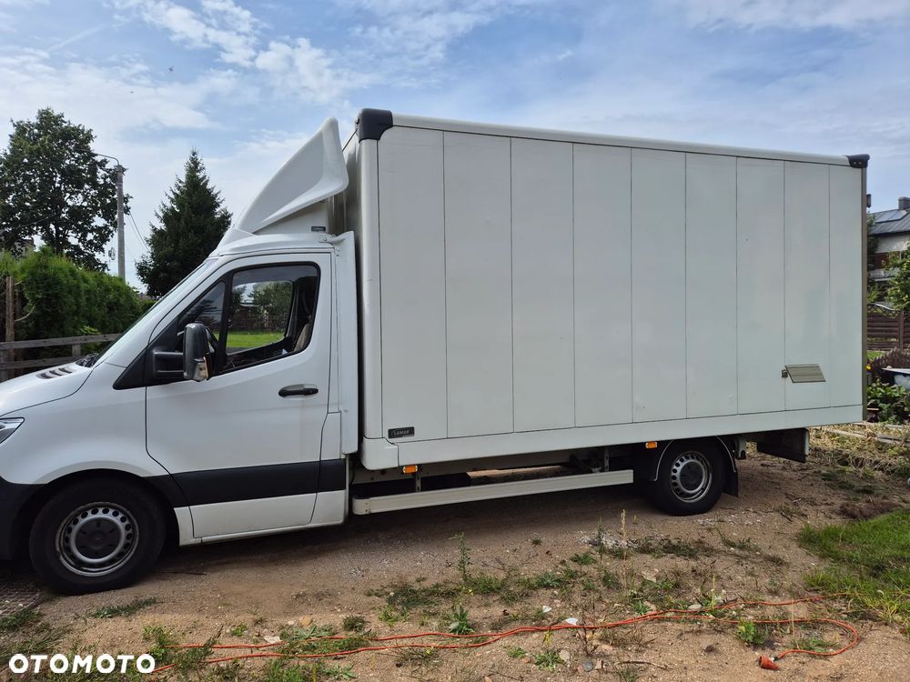 Mercedes-Benz Sprinter - 3