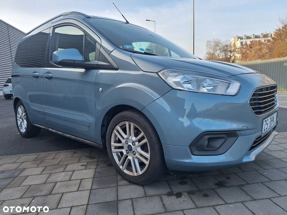 Ford Tourneo Courier 1.0 EcoBoost Trend - 13