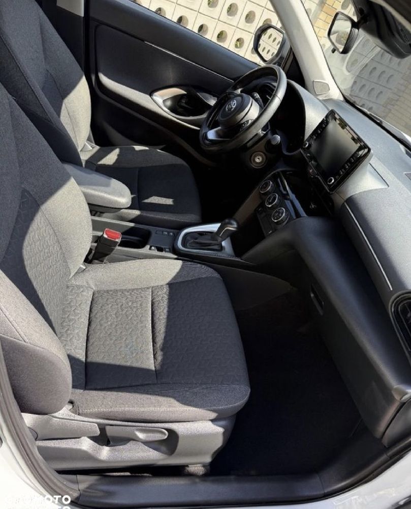 Toyota Yaris Cross 1.5 Comfort CVT - 10