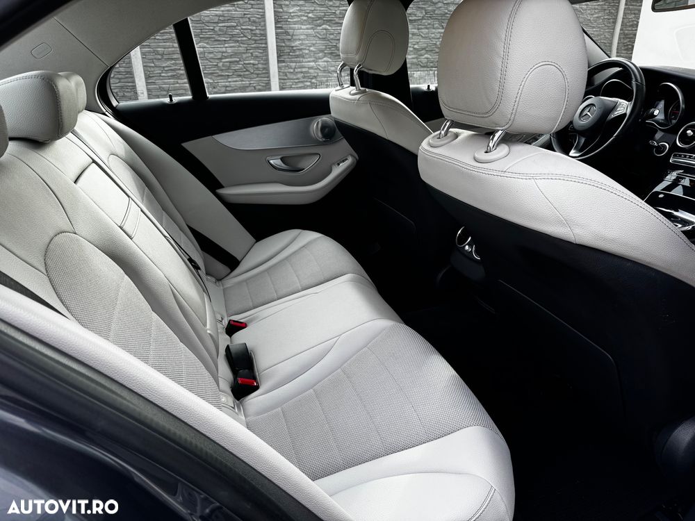 Mercedes-Benz C 220 (BlueTEC) d 7G-TRONIC Avantgarde - 14