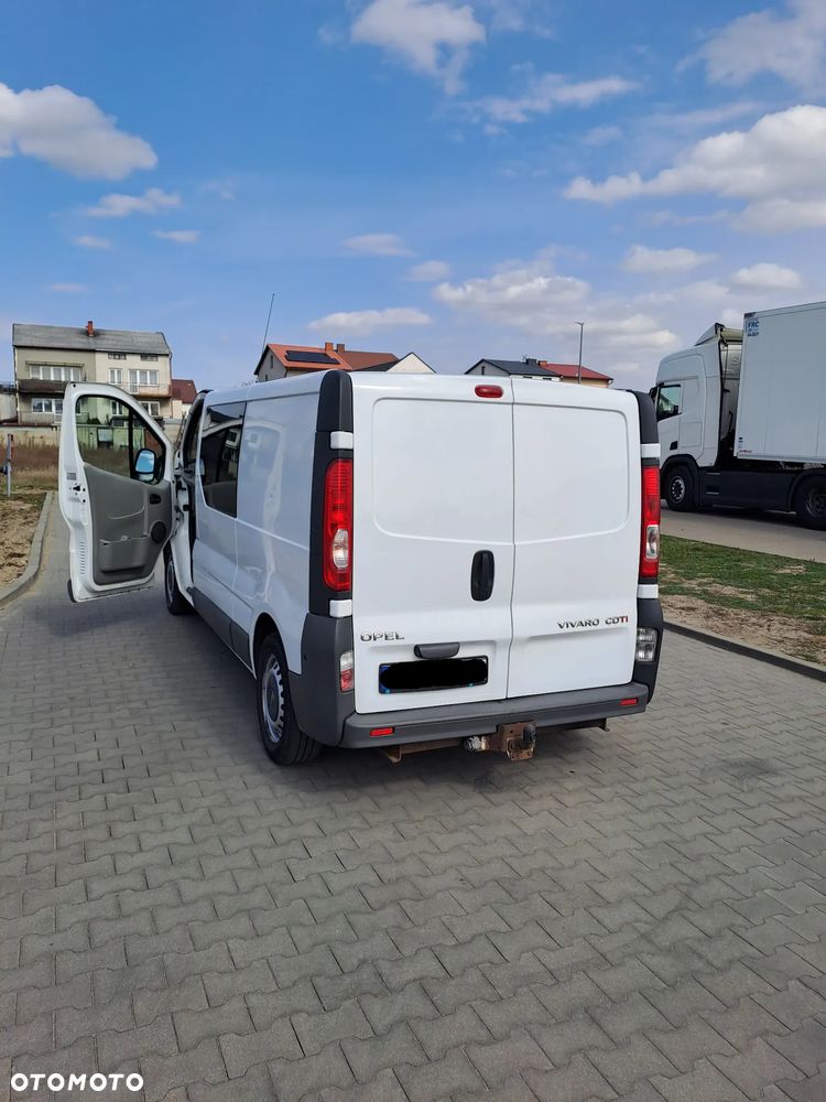 Opel Vivaro L2H1 2.9t - 2