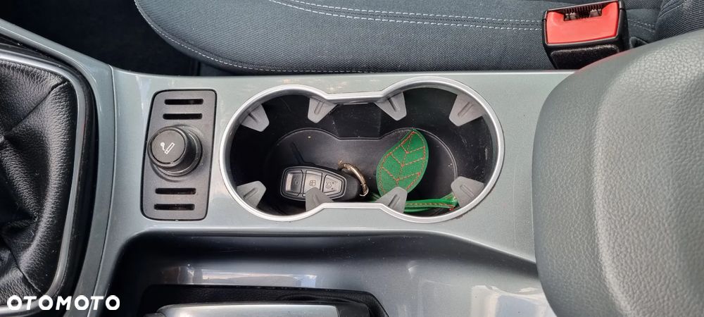 Ford C-MAX 1.6 TDCi Start-Stop-System Trend - 27