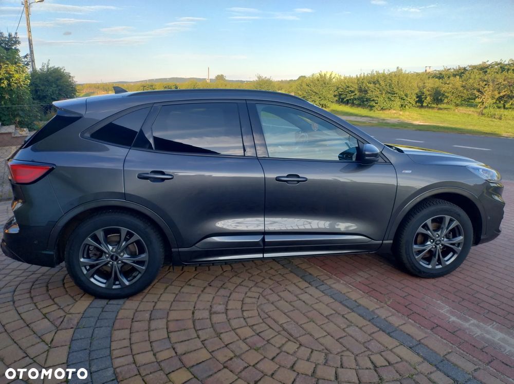 Ford Kuga 2.0 EcoBlue 4x4 ST-LINE X - 4