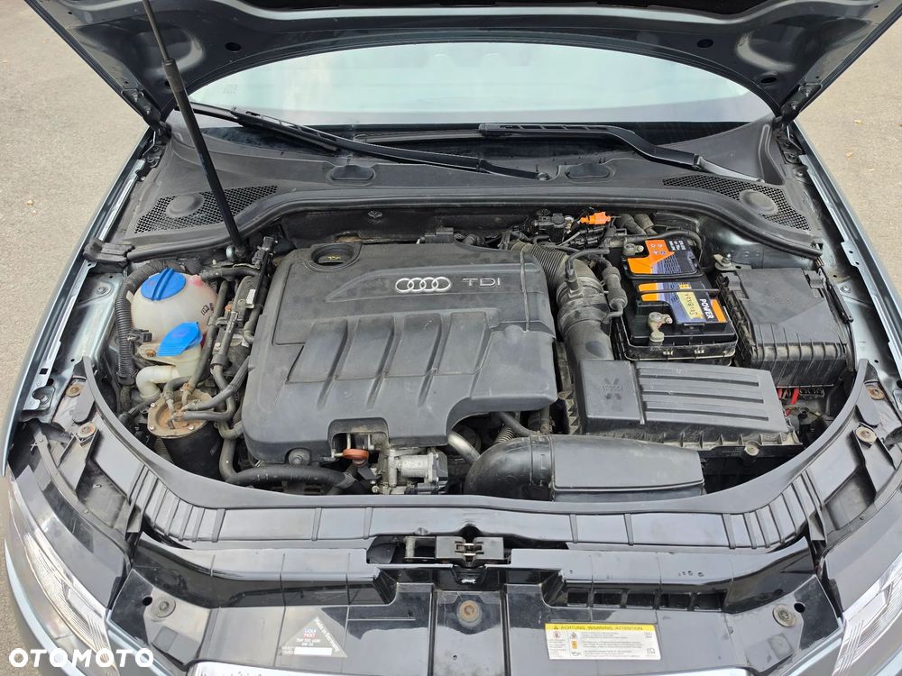 Audi A3 Sportback - 12