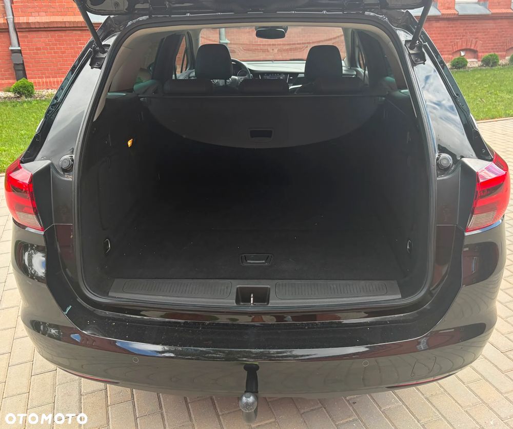 Opel Astra 1.6 CDTI Cosmo - 22