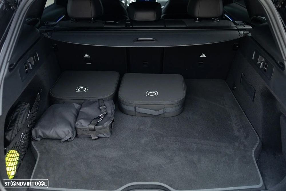 Mercedes-Benz GLC 300 e 4Matic 9G-TRONIC Edition AMG Line - 52