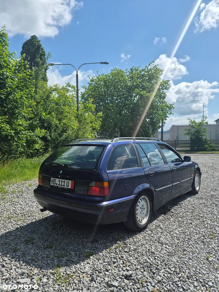 Audi A2 ver-318i - 4