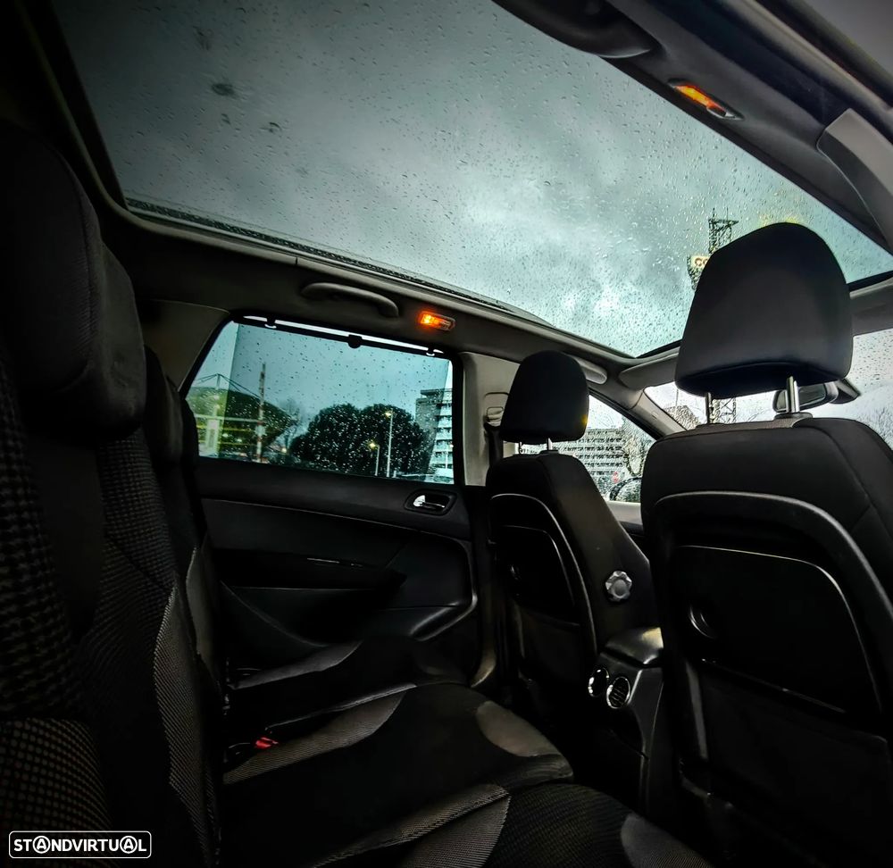 Peugeot 308 SW e-HDi 115 Stop & Start Nível 2 Business-Line - 12