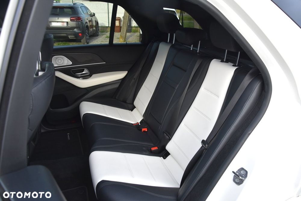 Mercedes-Benz GLE 350 de 4Matic 9G-TRONIC AMG Line - 23
