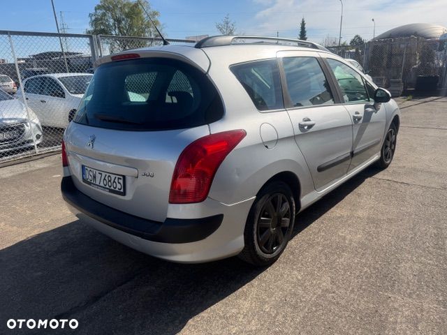 Peugeot 308 - 7
