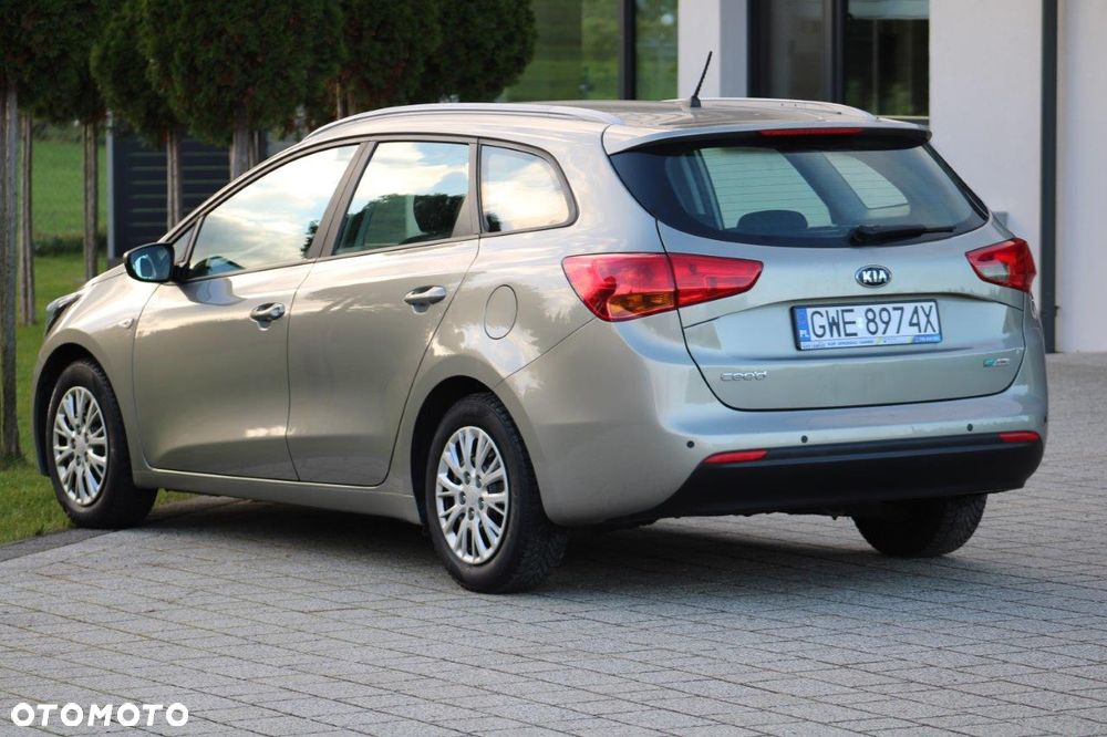 Kia Ceed 1.4 Smart Plus - 5