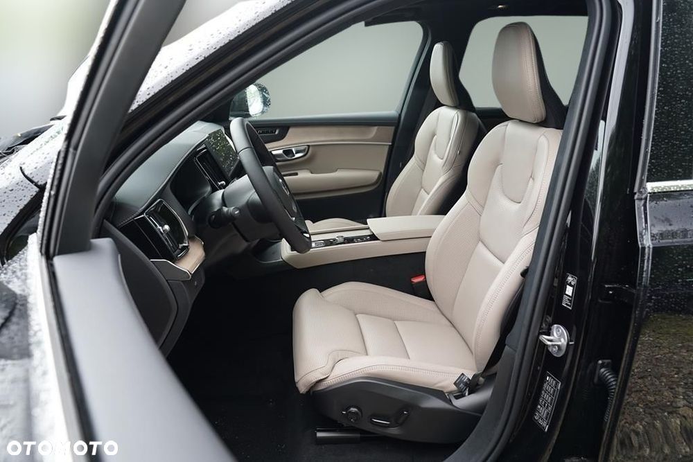 Volvo XC 90 B5 B AWD Ultra Bright 7os - 11