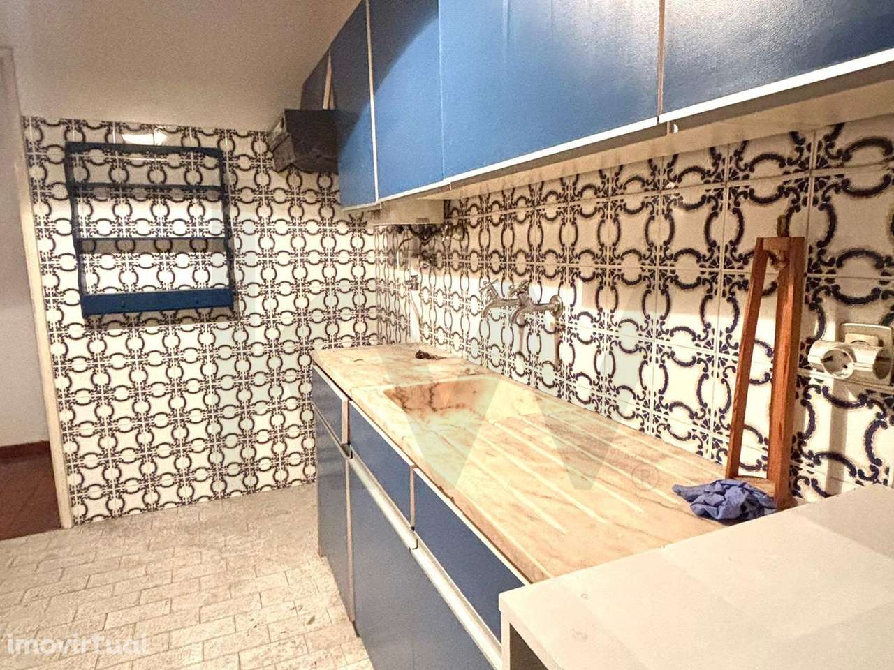 espaçoso T3 com arrecadação na Avenida dos bons amigos- Cacém - Grande imagem: 2/23