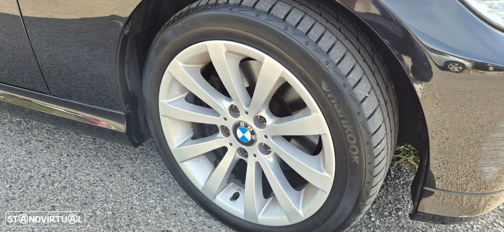 BMW 318 d - 5
