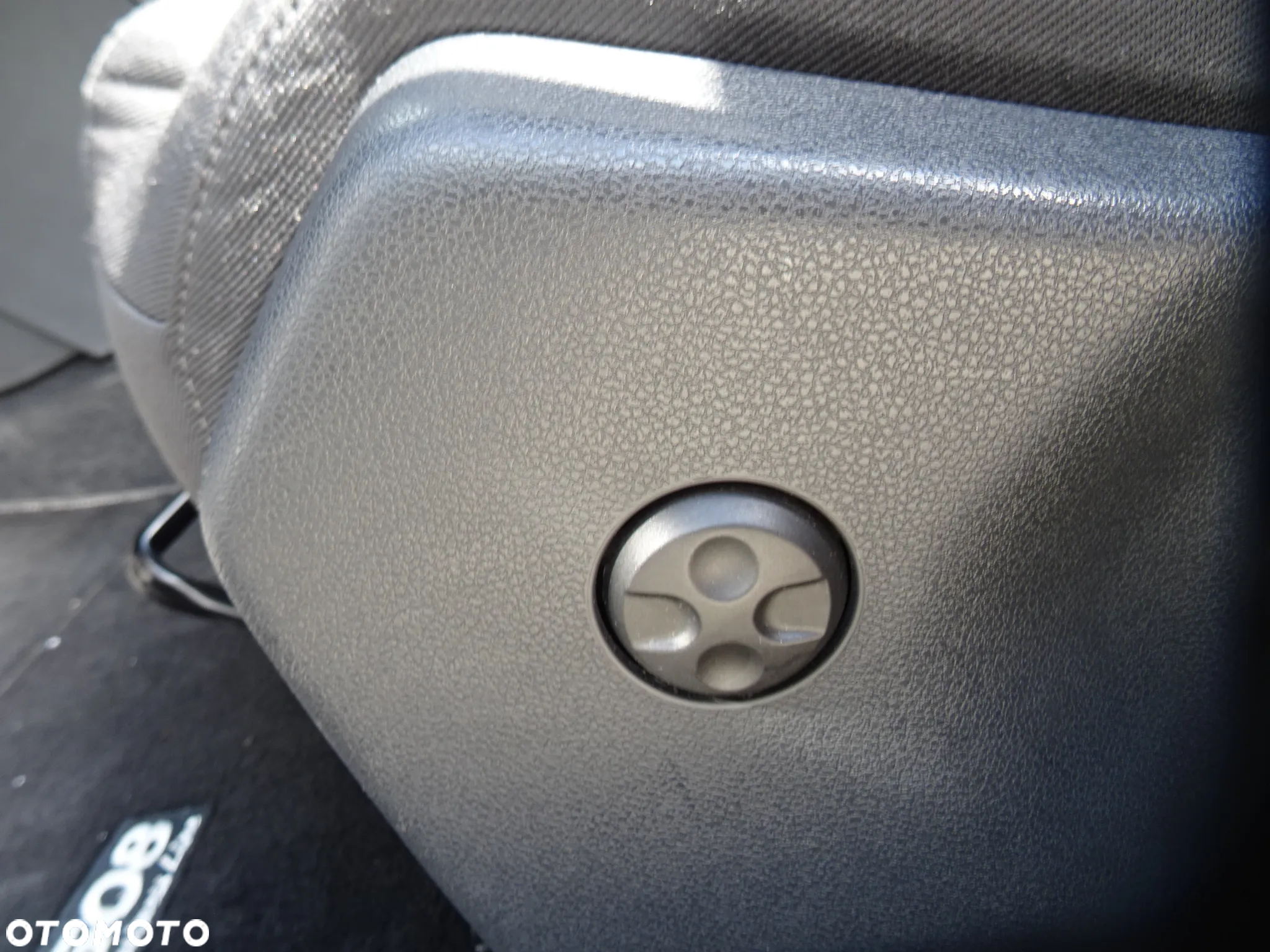 Peugeot 508 SW BlueHDi 150 Stop&Start Business-Line - 33
