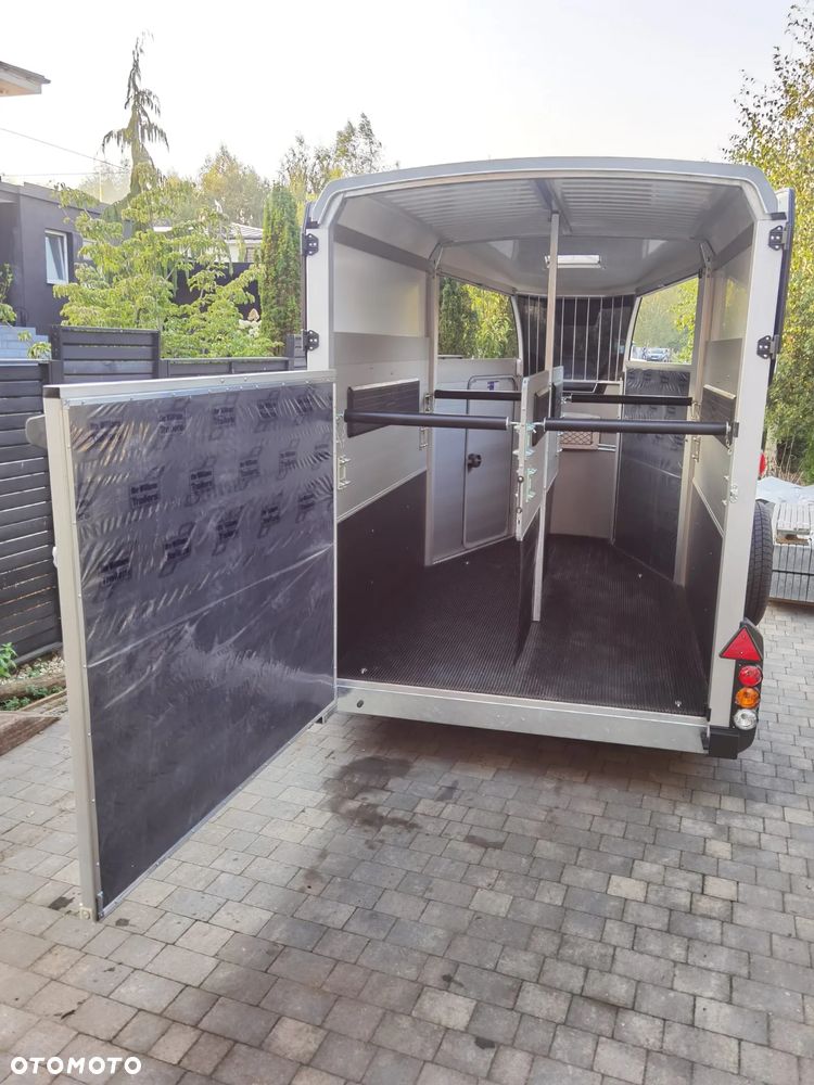 Ifor Williams HBX511 - 4