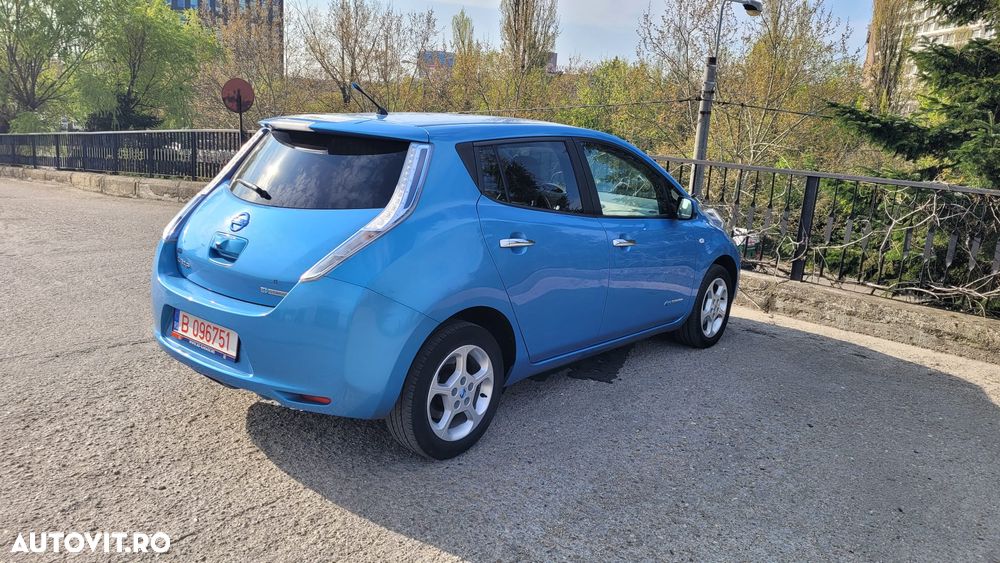 Nissan LEAF - 4