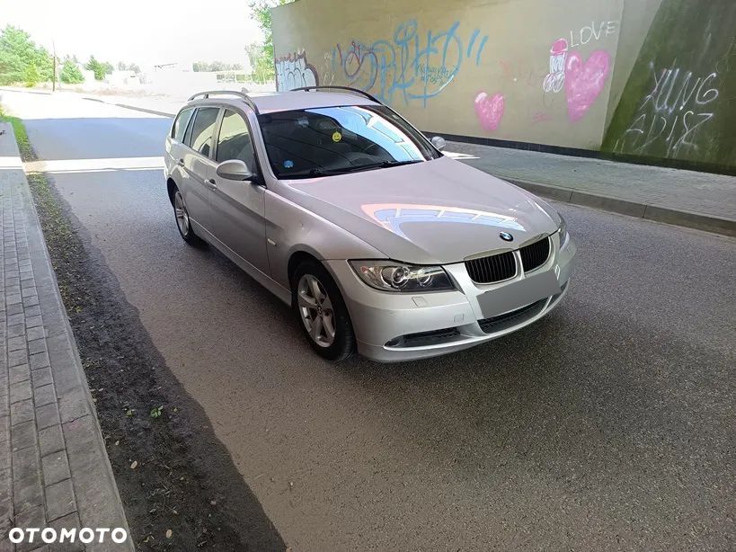 BMW Seria 3 320d - 8