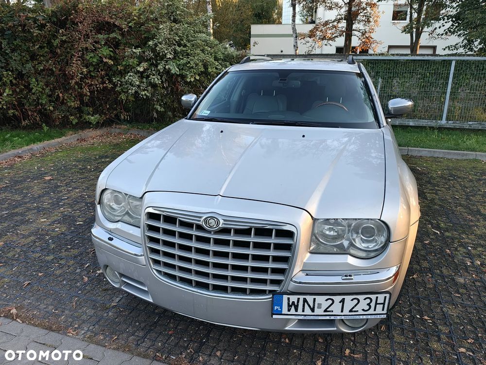 Chrysler 300C 5.7 V8 HEMI AWD Automatik - 2
