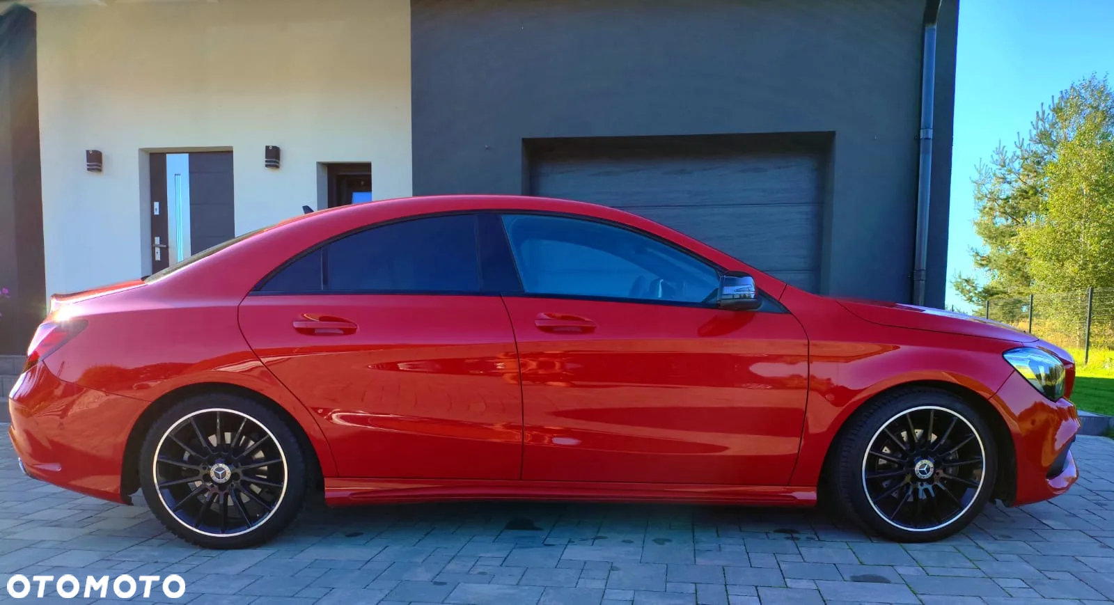 Mercedes-Benz CLA 180 AMG Line - 8
